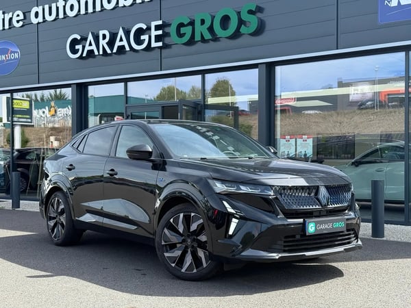Photo de présentation de la voiture RENAULT RAFALE E-Tech full hybrid 200 ch esprit Alpine