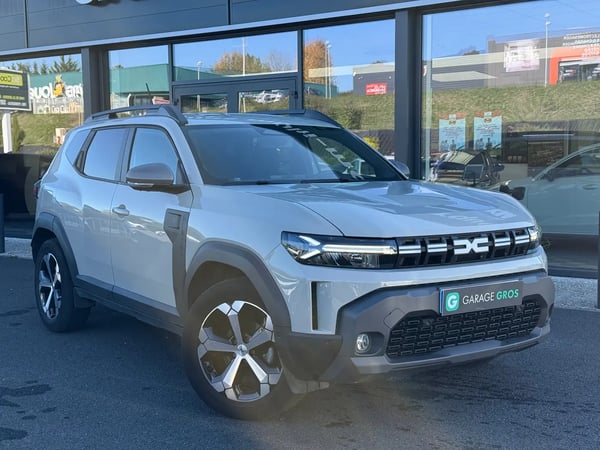 Photo de présentation de la voiture DACIA DUSTER TCe 130 4x2 Journey