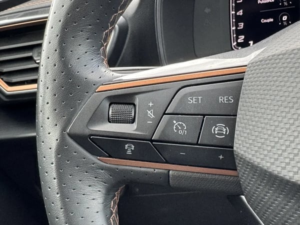 Photo de la voiture CUPRA FORMENTOR 1.5 TSI 150 ch V