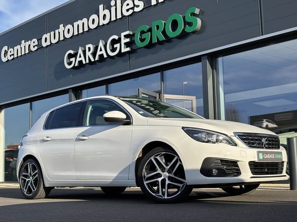Photo de la voiture PEUGEOT 308 PureTech 130ch S&S BVM6 Allure