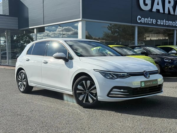 Photo de présentation de la voiture VOLKSWAGEN GOLF 1.5 eTSI OPF 150 DSG7 MOVE - 5P