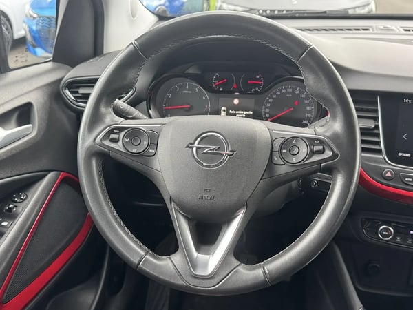 Photo de la voiture OPEL CROSSLAND 1.2 Turbo 130 ch BVM6 Elegance Business