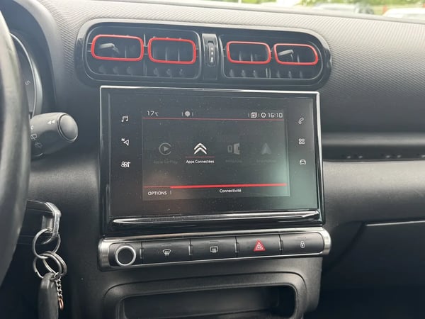 Photo de la voiture CITROEN C3 AIRCROSS BlueHDi 100 BVM5 Feel