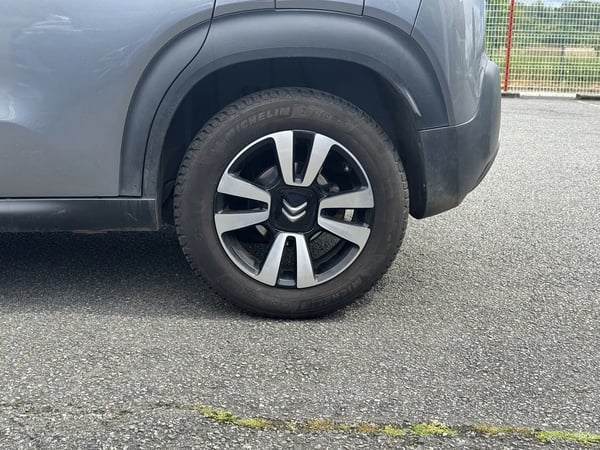 Photo de la voiture CITROEN C3 AIRCROSS BlueHDi 100 BVM5 Feel