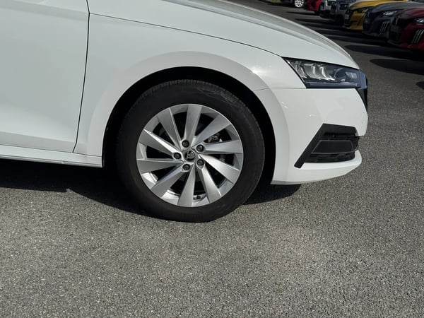 Photo de la voiture SKODA OCTAVIA 2.0 TDI 116 ch Business