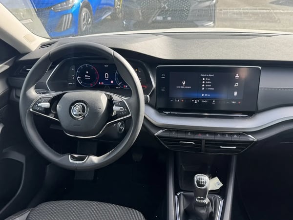 Photo de la voiture SKODA OCTAVIA 2.0 TDI 116 ch Business