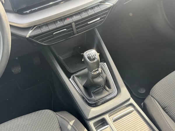 Photo de la voiture SKODA OCTAVIA 2.0 TDI 116 ch Business