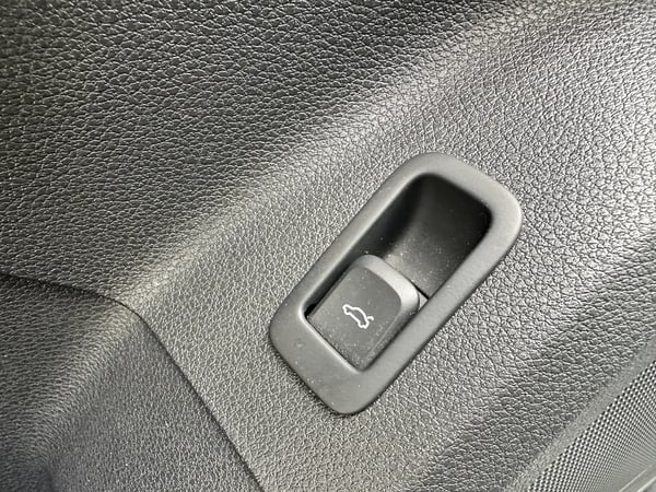 Photo de la voiture AUDI Q2 30 TDI 116 BVM6 Advanced