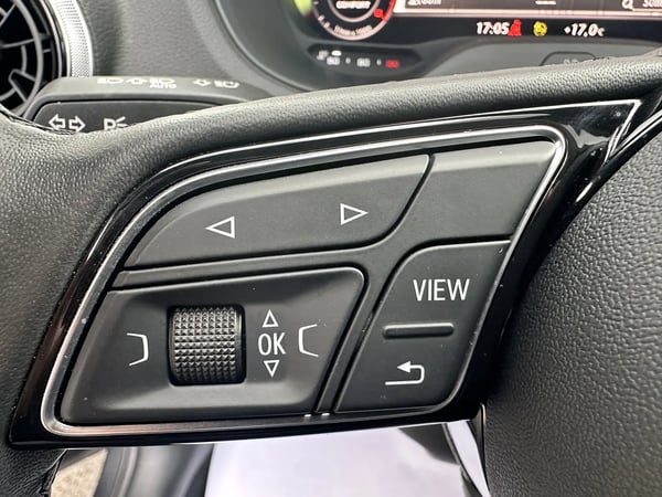 Photo de la voiture AUDI Q2 30 TDI 116 BVM6 Advanced