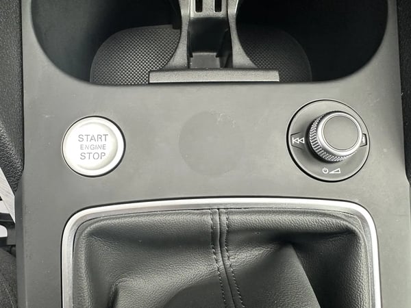 Photo de la voiture AUDI Q2 30 TDI 116 BVM6 Advanced