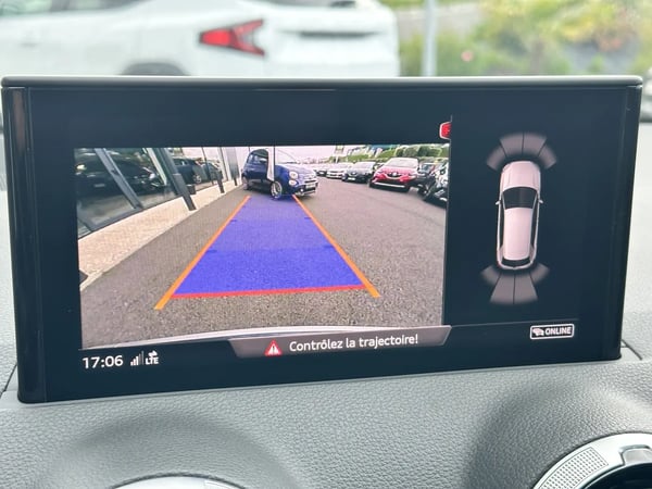Photo de la voiture AUDI Q2 30 TDI 116 BVM6 Advanced
