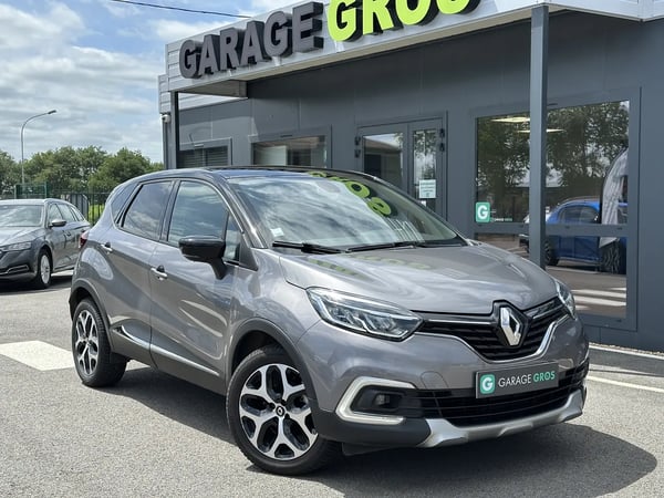 Photo de la voiture RENAULT CAPTUR dCi 110 Energy Intens