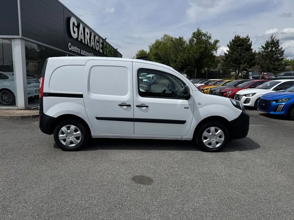 Photo de la voiture RENAULT KANGOO E-TECH ELECTRIQUE ELECTRIQUE ACHAT INTEGRAL CONFORT-19