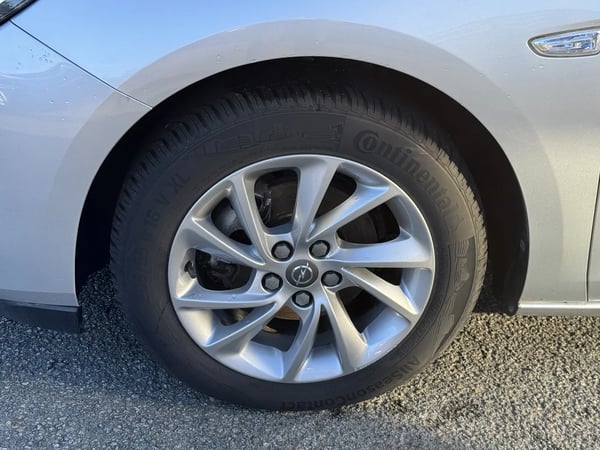 Photo de la voiture OPEL ASTRA SPORTS TOURER 1.5 Diesel 122 ch BVM6 Edition Business