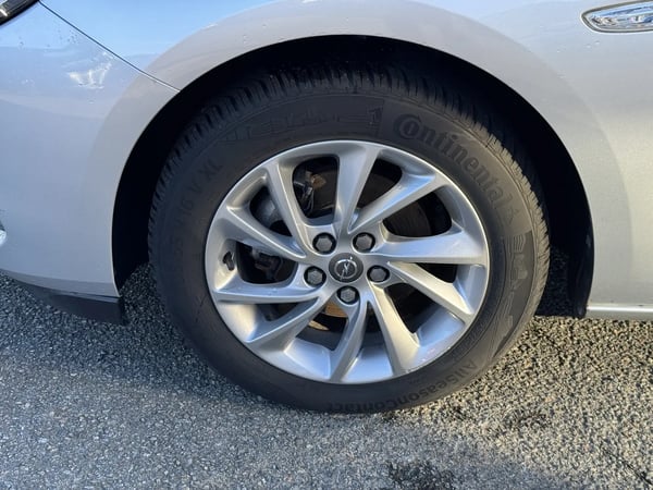 Photo de la voiture OPEL ASTRA SPORTS TOURER 1.5 Diesel 122 ch BVM6 Edition Business