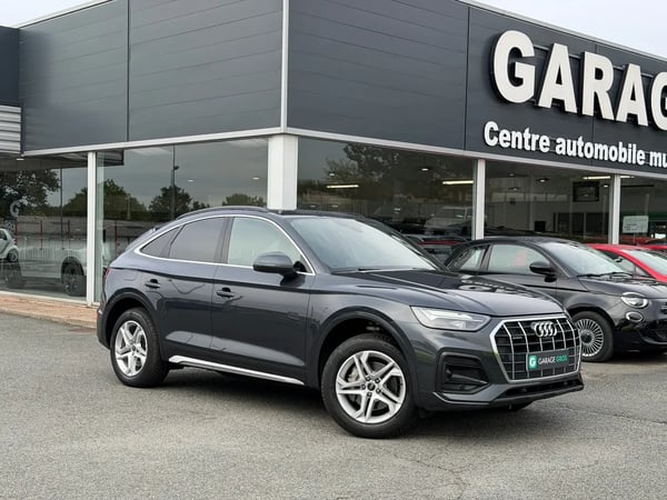 Photo de présentation de la voiture AUDI Q5 SPORTBACK 40 TDI 204 S tronic 7 Quattro Design