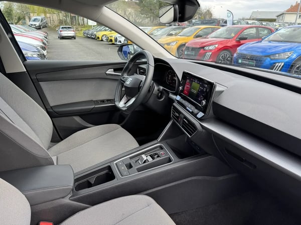 Photo de la voiture SEAT LEON 2.0 TDI 150 DSG7 Business