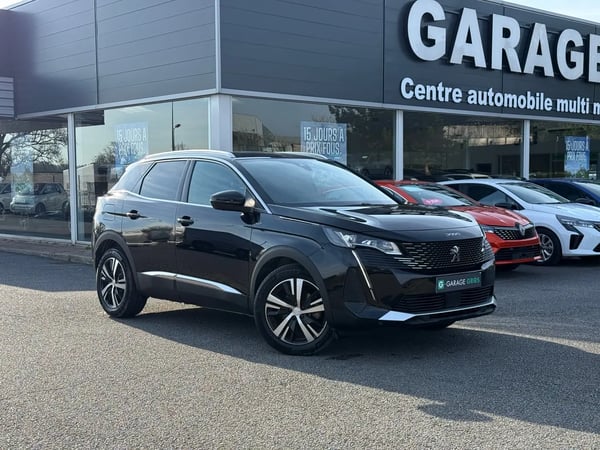 Photo de présentation de la voiture PEUGEOT 3008 PureTech 130ch S&S BVM6 GT