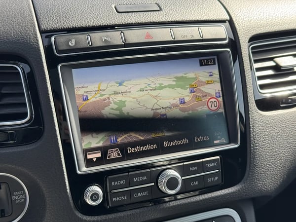 Photo de la voiture VOLKSWAGEN TOUAREG 3.0 V6 TDI 262 BMT Tiptronic 8 4Motion Carat