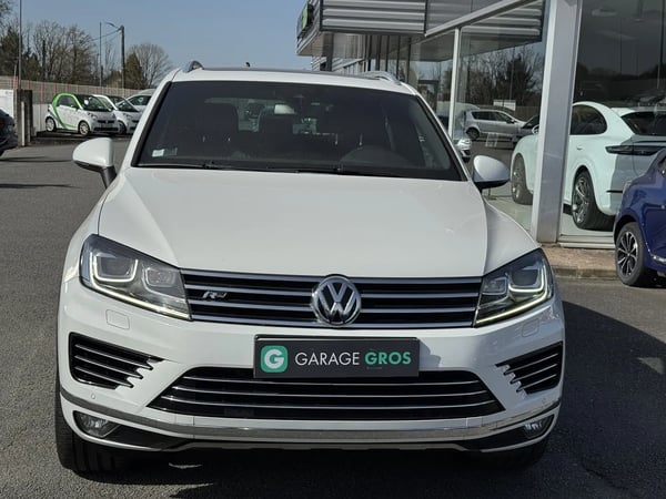 Photo de la voiture VOLKSWAGEN TOUAREG 3.0 V6 TDI 262 BMT Tiptronic 8 4Motion Carat