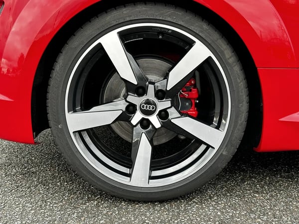 Photo de la voiture AUDI TT ROADSTER 40 TFSI 197 S tronic 7 Competition Plus