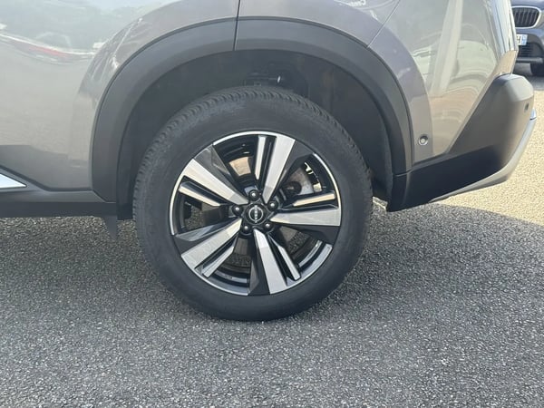 Photo de la voiture NISSAN X-TRAIL e-POWER 204 ch Tekna