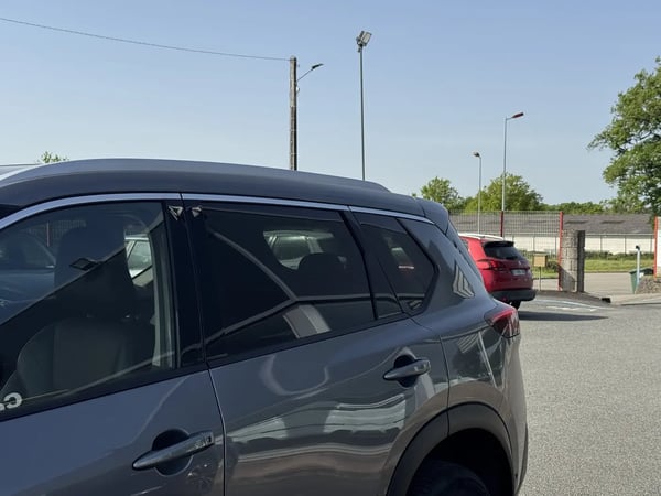 Photo de la voiture NISSAN X-TRAIL e-POWER 204 ch Tekna
