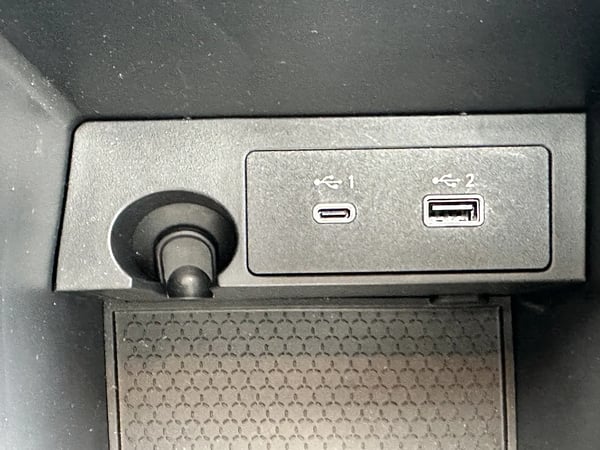 Photo de la voiture NISSAN QASHQAI Mild Hybrid 158 ch Xtronic N-Connecta