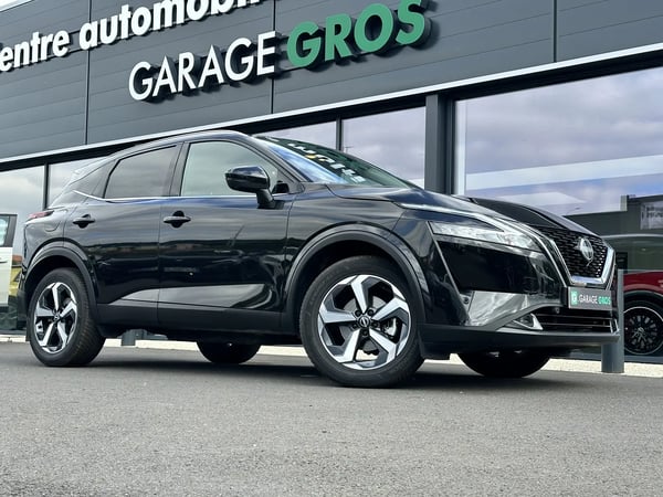 Photo de la voiture NISSAN QASHQAI Mild Hybrid 158 ch Xtronic N-Connecta