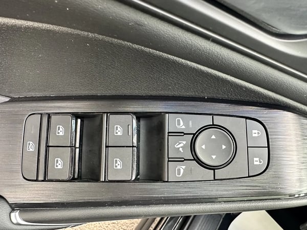 Photo de la voiture NISSAN QASHQAI Mild Hybrid 158 ch Xtronic N-Connecta