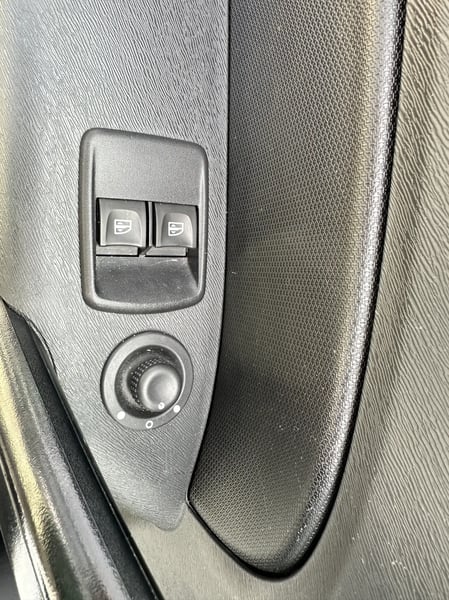 Photo de la voiture RENAULT KANGOO E-TECH ELECTRIQUE ELECTRIQUE ACHAT INTEGRAL CONFORT-19