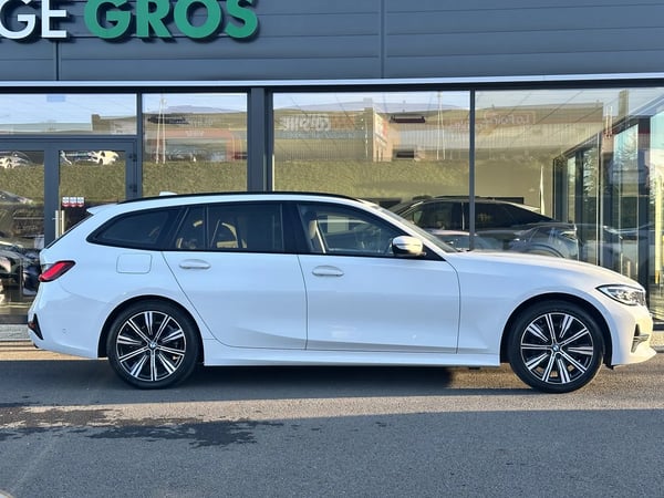 Photo de la voiture BMW SERIE 3 TOURING G21 Touring 318d 150 ch BVA8 Lounge