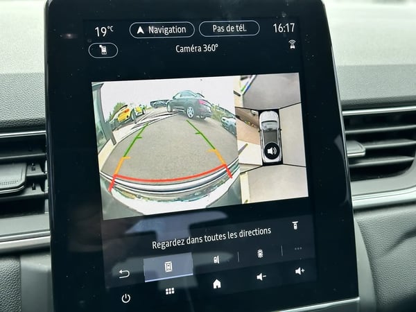 Photo de la voiture RENAULT CAPTUR TCe 90 Techno