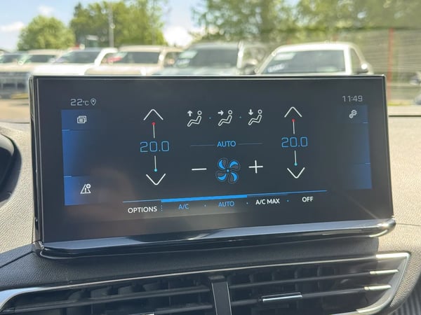 Photo de la voiture PEUGEOT 5008 BlueHDi 130ch S&S BVM6 Allure