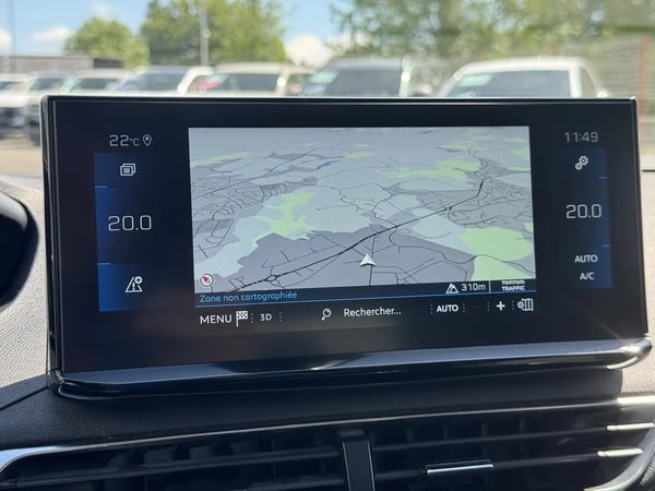 Photo de la voiture PEUGEOT 5008 BlueHDi 130ch S&S BVM6 Allure