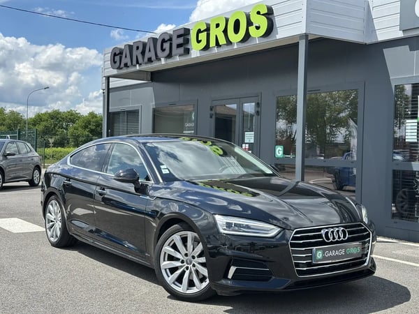 Photo de la voiture AUDI A5 SPORTBACK 2.0 TDI 150 S tronic 7 Design