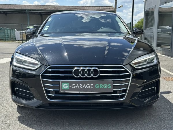 Photo de la voiture AUDI A5 SPORTBACK 2.0 TDI 150 S tronic 7 Design