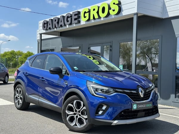 Photo de la voiture RENAULT CAPTUR TCe 130 FAP Intens