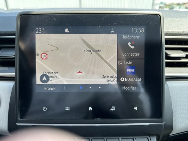Photo de la voiture RENAULT CAPTUR TCe 130 FAP Intens
