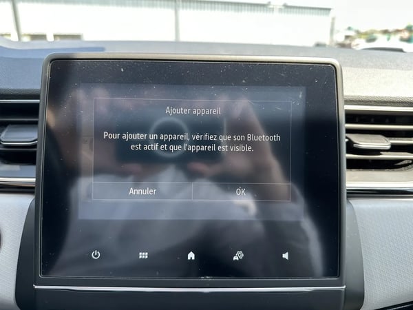 Photo de la voiture RENAULT CAPTUR TCe 130 FAP Intens
