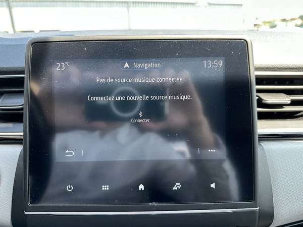 Photo de la voiture RENAULT CAPTUR TCe 130 FAP Intens