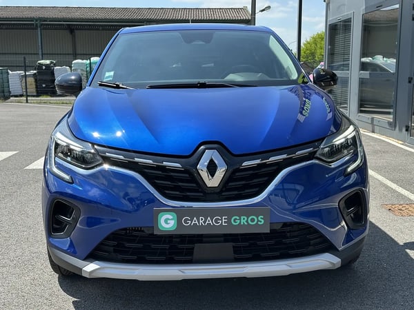 Photo de la voiture RENAULT CAPTUR TCe 130 FAP Intens