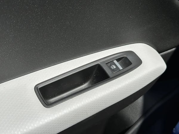 Photo de la voiture RENAULT CAPTUR TCe 130 FAP Intens