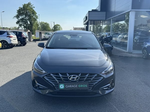 Photo de la voiture HYUNDAI i30 1.0 T-GDi 120 DCT-7 Hybrid 48V Creative