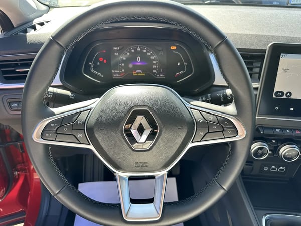 Photo de la voiture RENAULT CAPTUR TCe 90 Techno