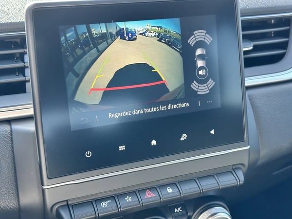 Photo de la voiture RENAULT CAPTUR TCe 90 Techno