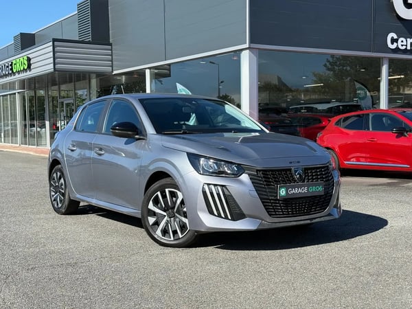 Photo de présentation de la voiture PEUGEOT 208 Hybrid 100 e-DCS6 Style