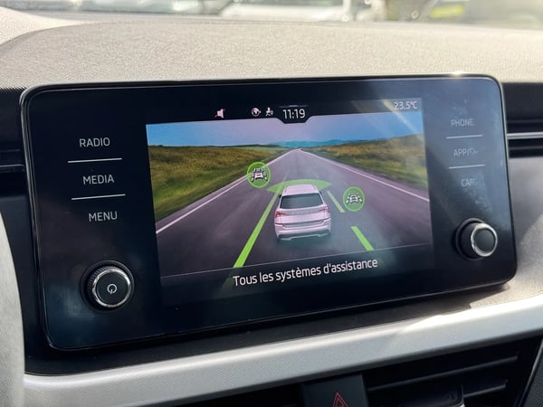 Photo de la voiture SKODA KAMIQ 1.0 TSI Evo 110 ch BVM6 Ambition