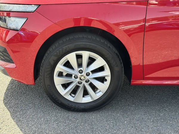 Photo de la voiture SKODA KAMIQ 1.0 TSI Evo 110 ch BVM6 Ambition