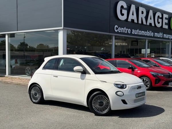 Photo de présentation de la voiture FIAT 500e BERLINE 500 e 118 ch Nouvelle 500